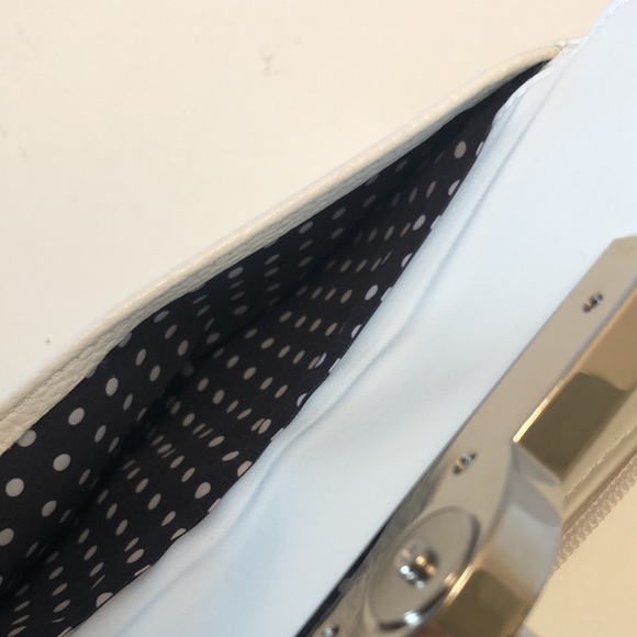 Lulu Guinness London White Textured Leather Lip Wallet - Picture 7 of 10